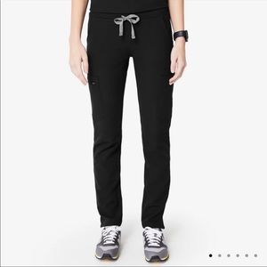 Figs black bottoms! XSP petite Yola pants excellent condition